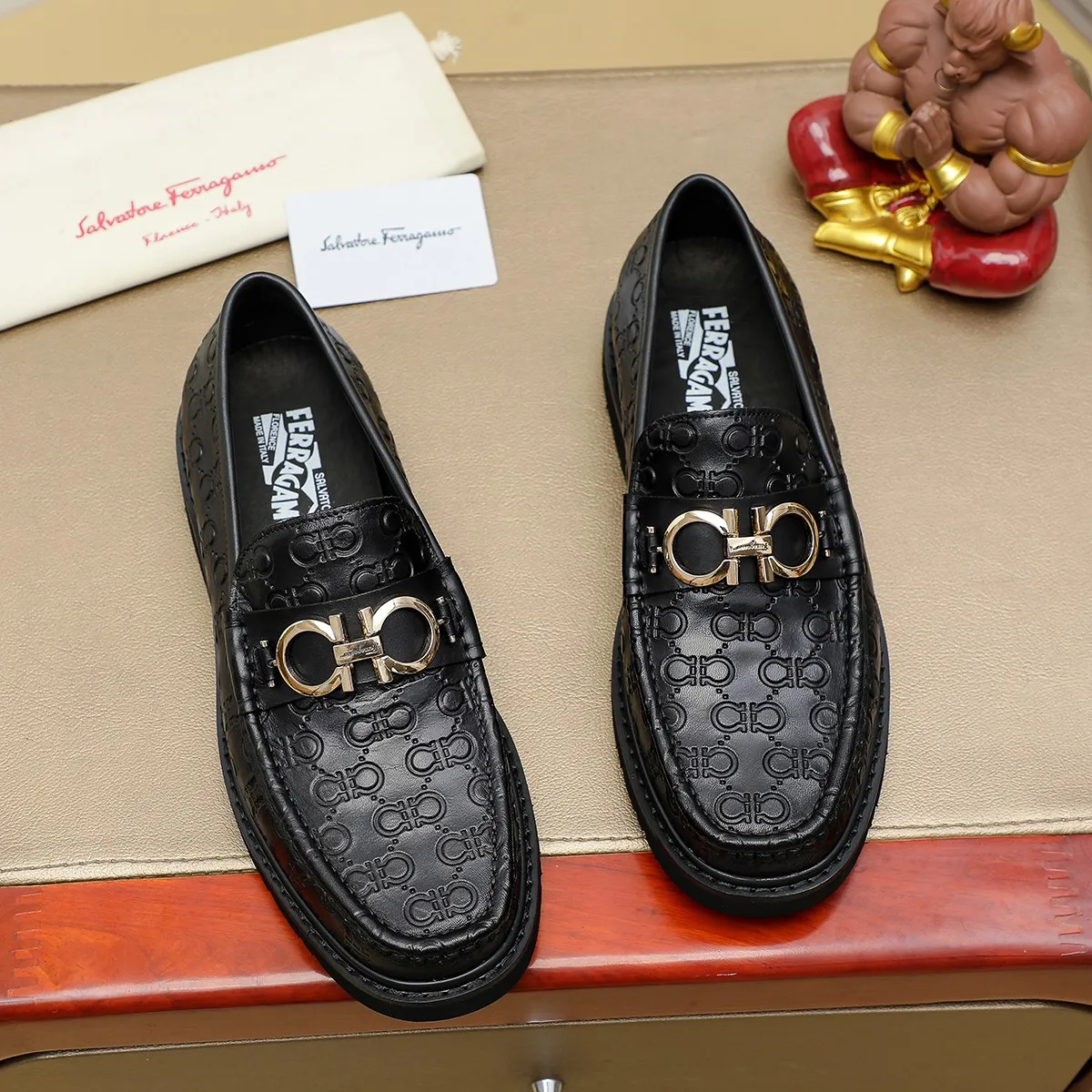 Men's shoes 💰500 Ferragamo [Ferragamo] top imported suit men's shoes 💯Original copy of the official website, product materials: selected imported embossed calfskin + luxury hardware buckle accessories ~ imported water-dyed cow 🐂 leather lining. Strong three-dimensional visual effect, original combination outsole, multiple colors available😘 Size: 38-44 (.45.46.4. Customized)